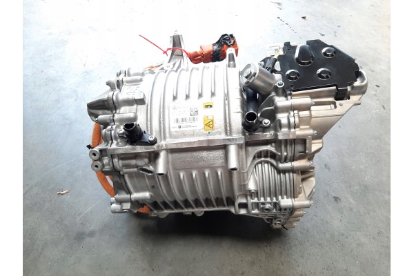 Mercedes W910 eSprinter Electric motor A9103406800 Packaging status replacement