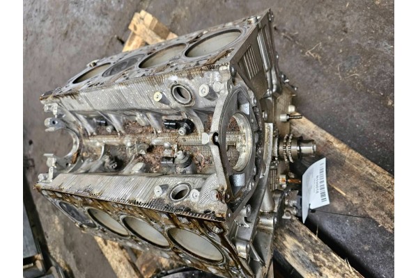 Porsche Panamera 970 2013 Engine