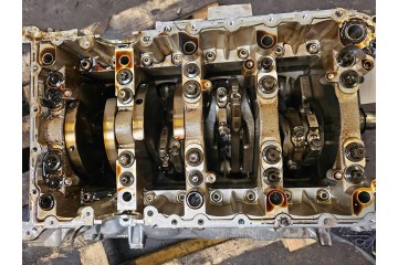 Porsche Panamera 970 2013 Engine Part manufacturer Porsche OE
