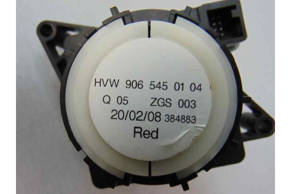 9065450104  MANDO LUCES VOLKSWAGEN CRAFTER FURGÓN (2E) Caja cerrada 35, batalla larga con techo super alto 2007 9065450104 18302