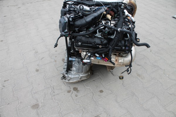 ENGINE COMPLETE AUDI Q8 3 0 TDI 50TYS KM DPX Catalog number of the part DPX