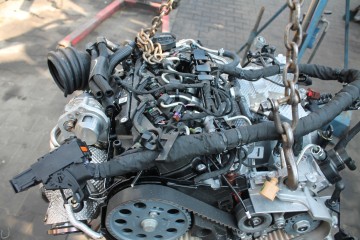 ENGINE COMPLETE AUDI 2 0 TDI 7TYS KM DYY Version European