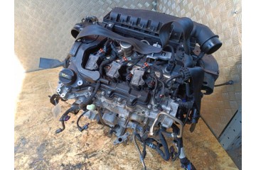 OPEL ASTRA L 1 2 THP PETROL ENGINE 10TMA SOME SMALL MILEAGE Catalog number of the part 24004 Wrakowisko