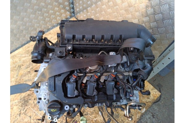 OPEL ASTRA L 1 2 THP PETROL ENGINE 10TMA SOME SMALL MILEAGE Car type passenger cars