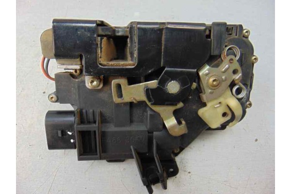 4B1837015G  CERRADURA PUERTA DELANTERA IZQUIERDA AUDI A6 BERLINA (4B2) 2.5 TDI 2002 4B1837015G 176362 AUDI - 9