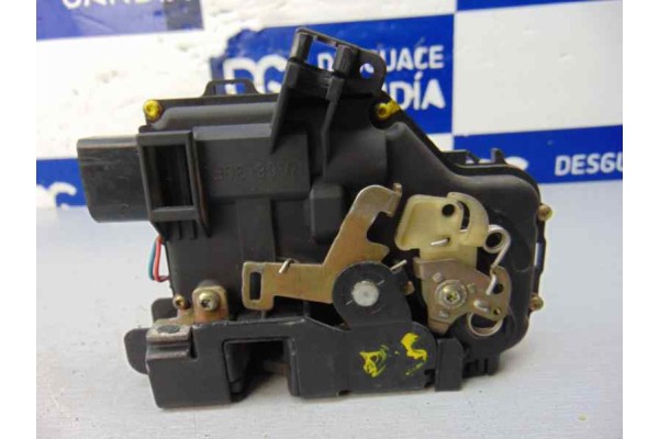 9 PIN CERRADURA PUERTA DELANTERA DERECHA AUDI A6 BERLINA (4B2) 2.5 TDI 1999 9 PIN 185690 AUDI - 3