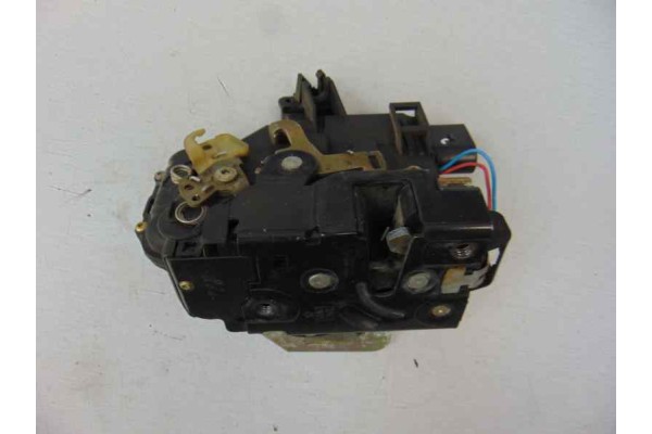 9 PIN CERRADURA PUERTA DELANTERA IZQUIERDA AUDI A6 BERLINA (4B2) 2.5 TDI 1999 9 PIN 185691 AUDI - 2