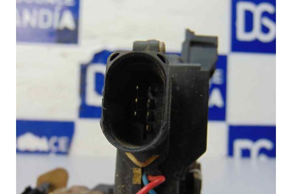 7 PIN CERRADURA PUERTA TRASERA DERECHA AUDI A6 BERLINA (4B2)