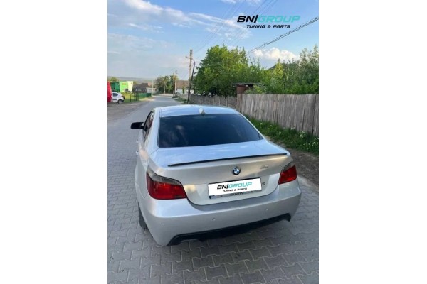 BMW E60 BODY KIT 2003 2010 IN M PACKAGE STYLE BUMPERS FRONT REAR Version European