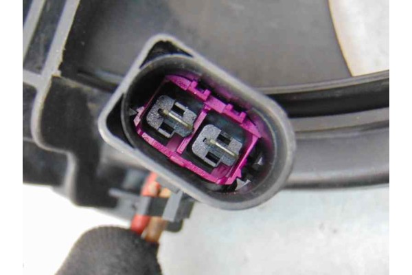 2 PIN ELECTROVENTILADOR AUDI A6 BERLINA (4B2) 2.5 TDI 2002 2 PIN 176258 AUDI - 1