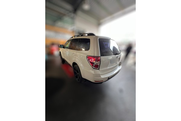 SUBARU FORESTER (S12/SH) XS Classic