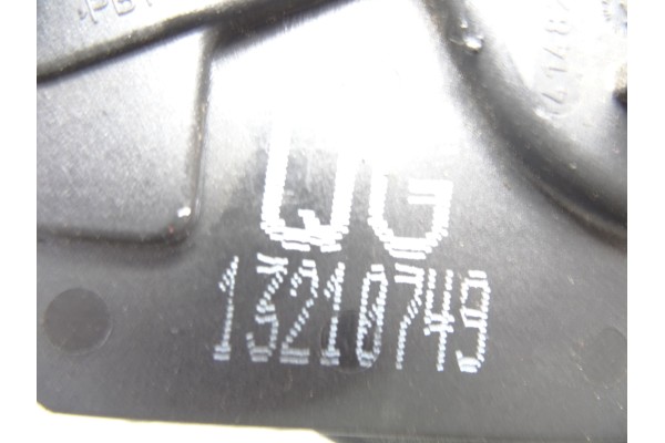 13210749  CERRADURA PUERTA DELANTERA DERECHA OPEL ZAFIRA B Cosmo 2005 13210749 211043 OPEL - 1