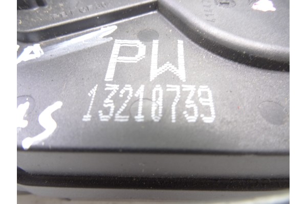13210739  CERRADURA PUERTA TRASERA DERECHA OPEL ZAFIRA B Cosmo 2005 13210739 211045 OPEL - 2