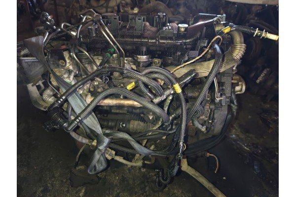 Engine Volvo S40 II V50 C30 Peugeot Ford Focus MK2 1 6 HDI D4164T 9HX 9HZ Catalog number of the part Silnik Volvo S40 II V50 C30