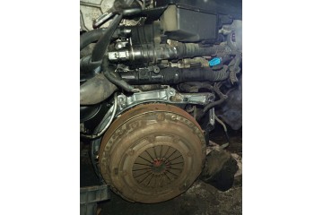 Motor Volvo S40 II V50 C30 Peugeot Ford Focus MK2 1.6 HDI D4164T 9HX 9