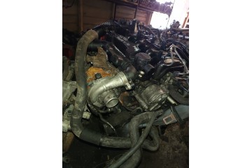 Motor Volvo S40 II V50 C30 Peugeot Ford Focus MK2 1.6 HDI D4164T 9HX 9
