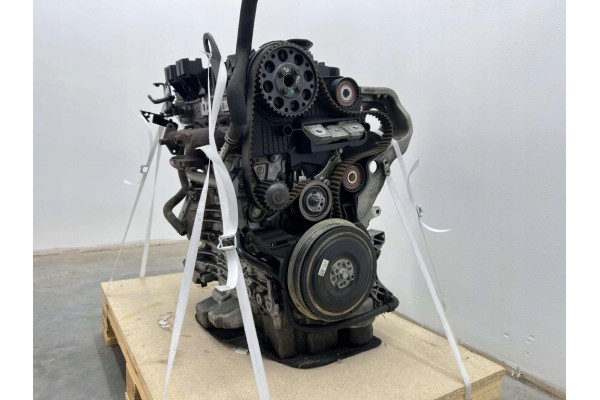 VOLVO V40 II S60 V60 ENGINE 2 0 D2 D4204T8 Part manufacturer Volvo OE