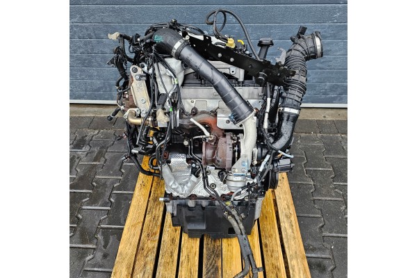 VW T6 2 0 TDI 150 HP complete engine with accessories CXF 15 000 HP 2023 YEAR Part manufacturer Volkswagen OE