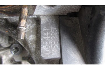 VOLVO XC60 2 4 MOTOR POST D5244T10 Product weight with unit packaging 200 kg