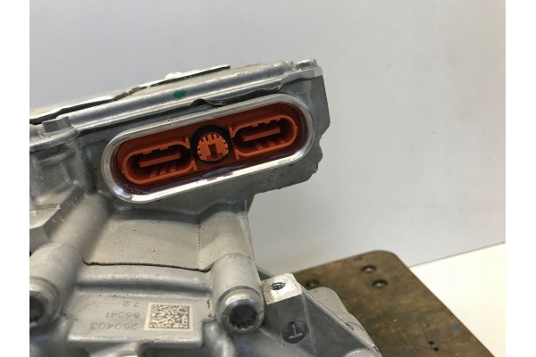 SKODA ENYAQ iV AUDI Q5 E TRON 2025 ENGINE REAR 0ET907613 0ET903052AG WDL Car type 4x4 SUV