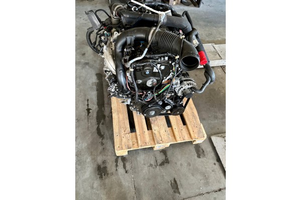 MASTER 2 3 M9T M9T716 716 726 Bi turbo engine ideal without mileage Car type 4x4 SUV buses trucks cargo vans passenger cars