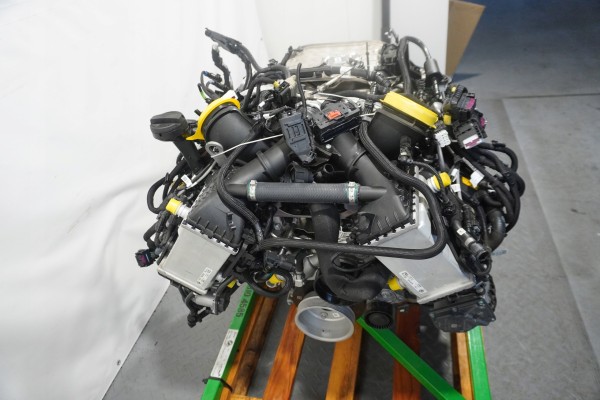 ENGINE BMW G05M G06M G07M S68B44A LIKE NEW 94km Part manufacturer BMW OE