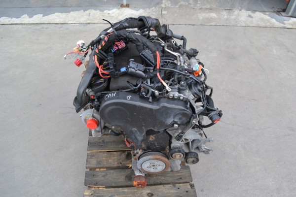 AUDI A4 B8 A5 Q5 engine 2 0 TDI CAH COMPLETE 177tys km F V Packaging status no packaging
