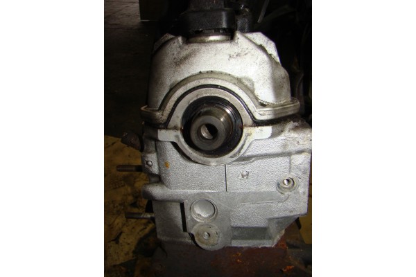 Motor completo VOLKSWAGEN CRAFTER 2.5 TDI BJL 136 CV 216,000 km en bue