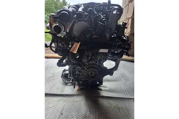 Engine 1 2 THP HN05 MILEAGE 900 KILOMETERS Part manufacturer Groupe PSA