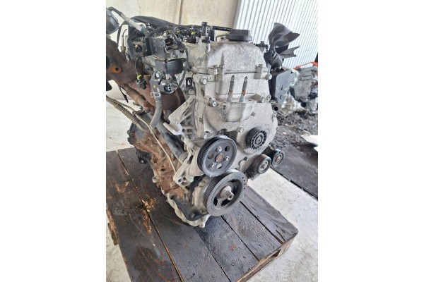 KIA HYUNDAI 12 15 ENGINE 1 6 CRDI 115KM EURO 5 D4FB Engine type diesel