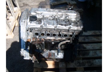KIA SORENTO 1 AND 2 5CRDI 02 ENGINE POST D4CB Packaging status replacement