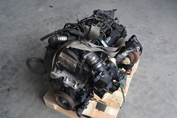 Engine Complete Volvo V70 D4164T 80kw Hdi 1 6 Catalog number of the part D4164t Silnik Kompletny Volvo V70 D4164T 80kw skrzynia