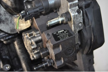 VOLVO C30 S40 II V50 V70 III C MAX 1 6D TDCI 110KM ENGINE D4164T G8DA Catalog number of the part D4164T