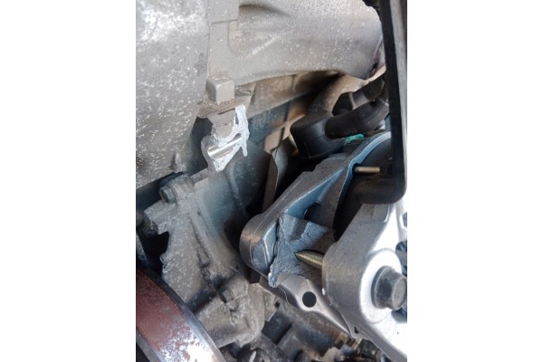 HONDA ACCORD VIII ENGINE R20A3 2 0 PETROL Engine type petrol