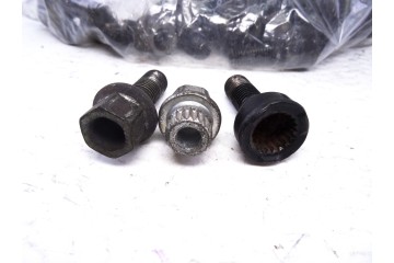  NO IDENTIFICADO BMW SERIE 3 BERLINA (E46) 316i 2000 210185 BMW - 1