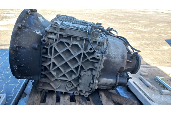 Volvo PREMIUM 440 DXI 11 2006-13 transmisión automática