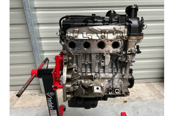 Engine Bare Post N20B20A BMW 5 F10 N20 2012 122 thousand miles