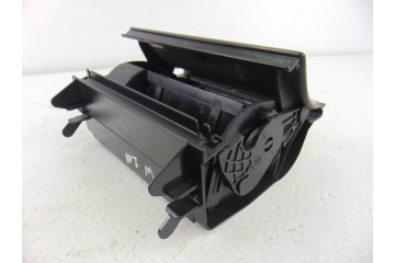 CENICERO MERCEDES-BENZ CLASE E (BM 210) BERLINA