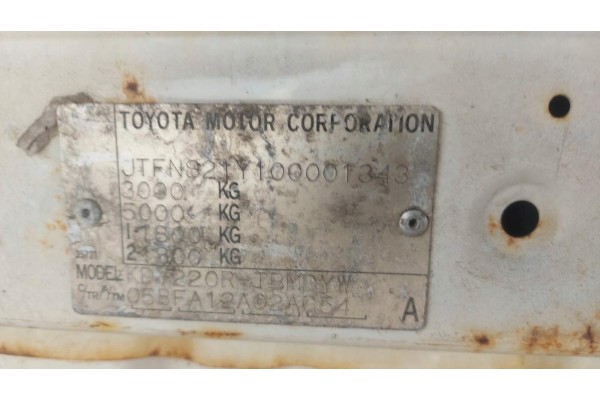 2KD FTV engine 2 5 D 4D 2KD Toyota Dyna Hilux HiAce smoking in the car Part manufacturer Toyota OE