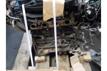 ENGINE POST ENGINE J AUDI A4 B8 2 0TDI 03L103469L Car type cargo vans passenger cars