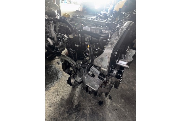 Complete engine Opel Astra H Zafira B Vectra C 1 9 CDTI Z19DTH Catalog number of the part Z19DTH