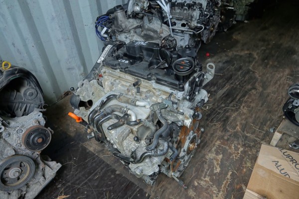 ENGINE VW GOLF VII AUDI A3 SEAT LEON 2 0 TDI CRB Part manufacturer Volkswagen OE