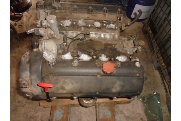 ENGINE POST JAGUAR XK8 CONVERTIBLE 4 0 V8 2002 Car type passenger cars