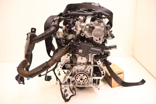 MAZDA CX 30 2 0 SKYACTIV G HYBRID ENGINE PE27 Engine type petrol