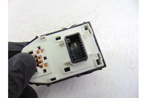 4D6481-1000 MANDO RETROVISOR KIA RIO (YB) Business 2017 4D6481-1000 198309 KIA - 3