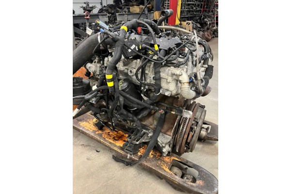 IVECO DAILY 3 0 ADBLUE ENGINE COMPLETE Part manufacturer Iveco OE