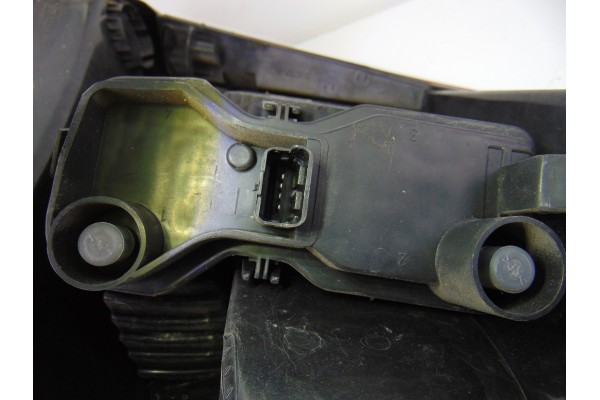  PILOTO TRASERO DERECHO RENAULT MEGANE II BERLINA 5P Authentique 2004 201599 RENAULT - 4