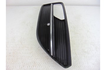 8V3807682A REJILLA PARAGOLPES DERECHA AUDI A3 SPORTBACK (8VA)