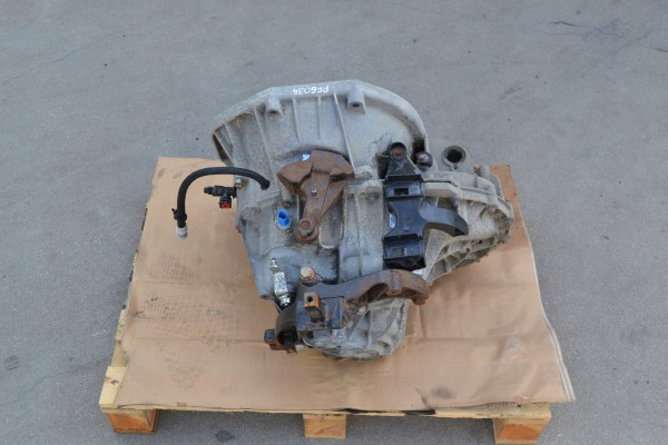 MANUAL GEARBOX 2 3 DCI PF6034 Renault Master III MOVANO B F V Engine type diesel