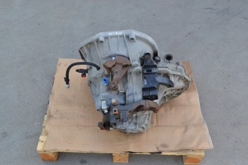 MANUAL GEARBOX 2 3 DCI PF6034 Renault Master III MOVANO B F V Engine type diesel